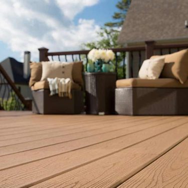 5 Reasons To Use Composite Decking